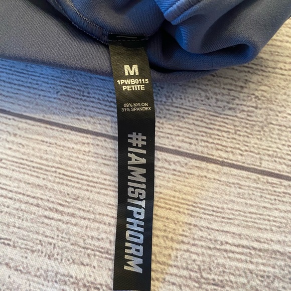 1st Phorm Essential Legging - Picture 5 of 10